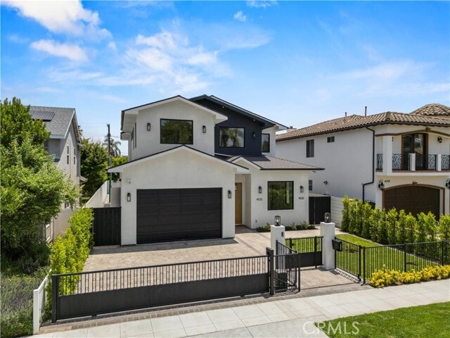 Building Photo - 4532 Katherine Ave