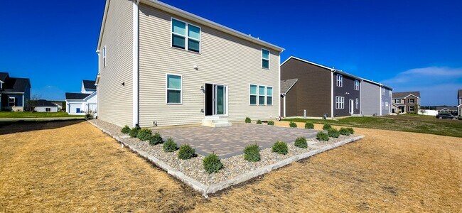 Foto del edificio - 8487 Redmond St