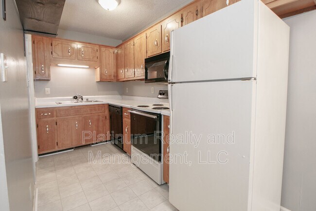Building Photo - 1612 Hannibal Dr