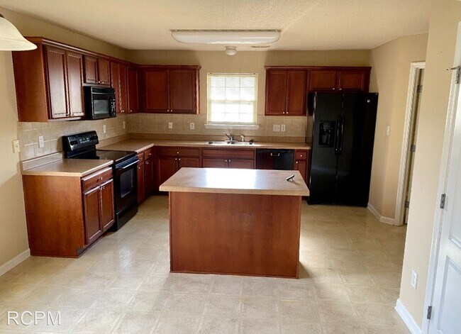 Building Photo - 3 br, 2 bath House - 109 Crystal Breeze Dr.