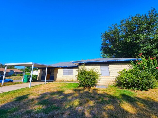 Photo - 3604 Valley View Rd Apartment