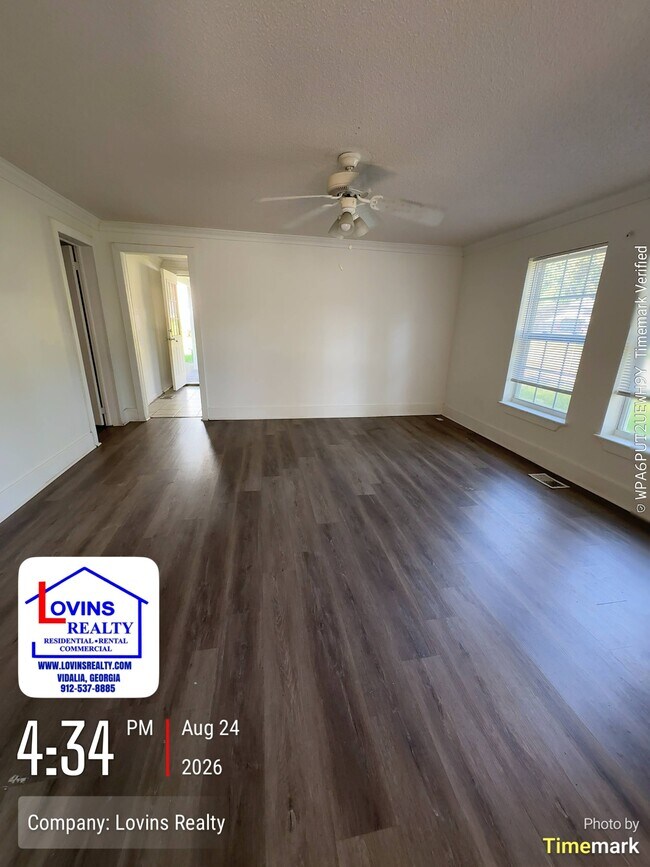 Foto del edificio - 109 E Clifton Ave