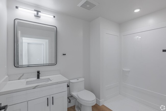 Interior Photo - Pacific Heights II