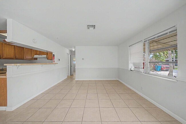 Foto del edificio - 301 SE 21st Ave