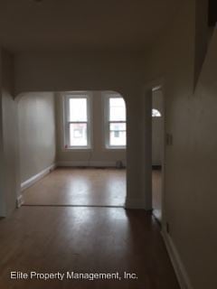 Building Photo - 328 Reinecke Pl