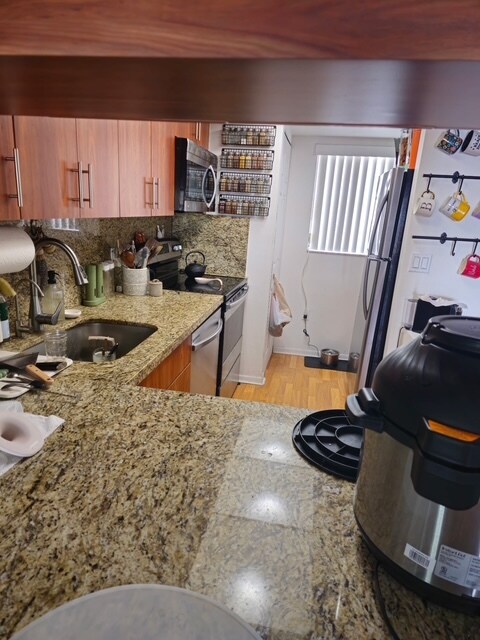 Foto del edificio - 2762 W 60th St