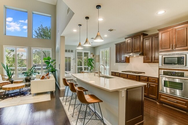 Building Photo - 2417 Turtle Mountain Bend