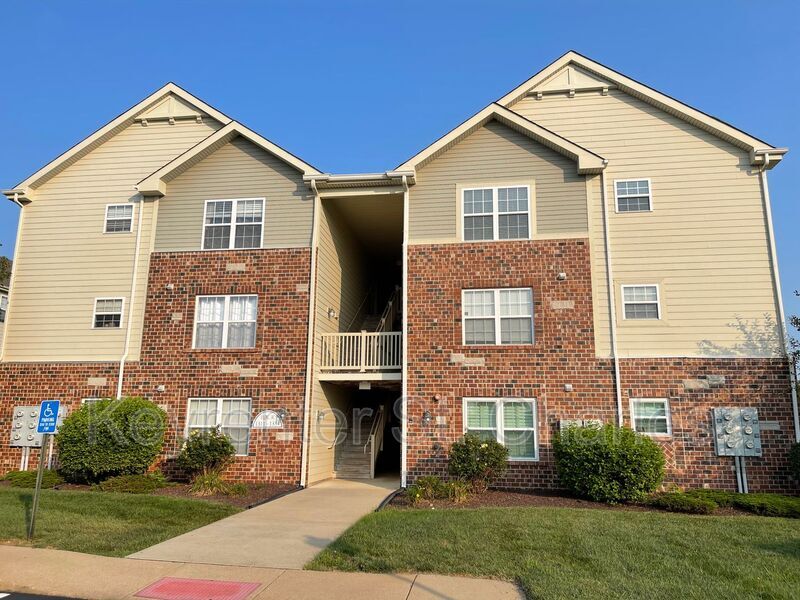 Primary Photo - 1331 Piedmont Cir
