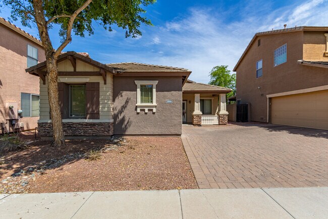 Building Photo - 1999 S Starling Dr