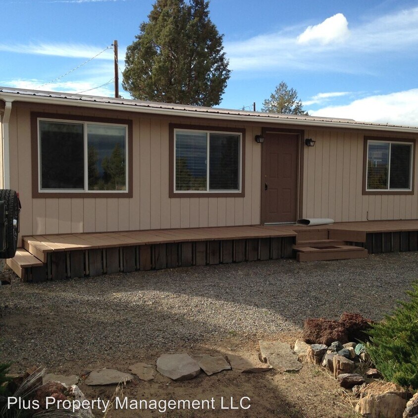 2 br, 1 bath House 60505 Diamond T. House for Rent in Bend, OR