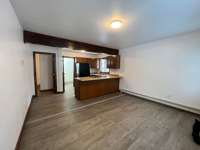 Building Photo - 285 Cindy Dr