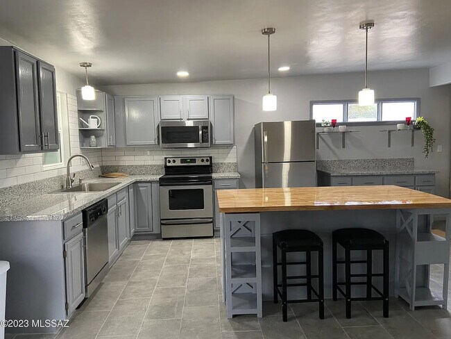 Foto del edificio - 9412 E Deer Trail Pl