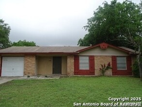 Building Photo - 7319 Glen Cross Dr