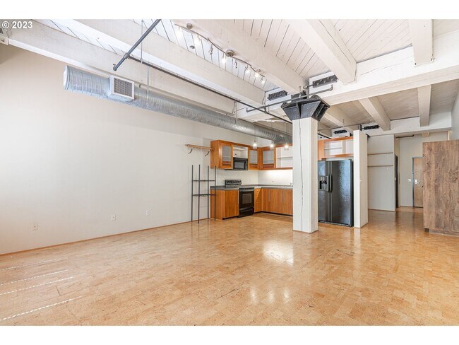 Foto del edificio - Immaculate 1 bedroom, 1 bath Industrial Lo...