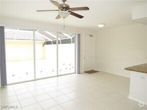 Building Photo - 6198 Towncenter Cir