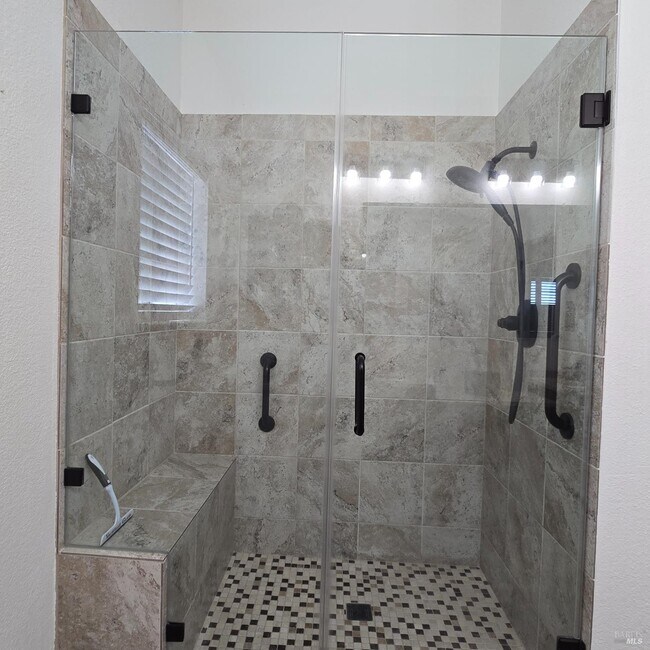 Foto del edificio - 298 White Sands Dr
