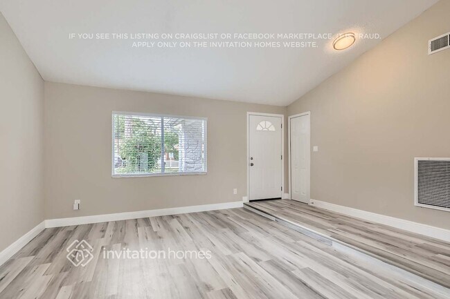 Foto del edificio - 6234 Beaumont Ave