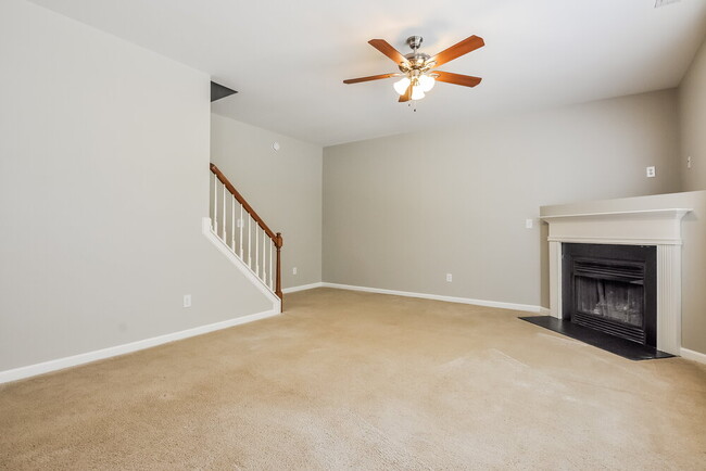 Building Photo - 117 Pearson Place