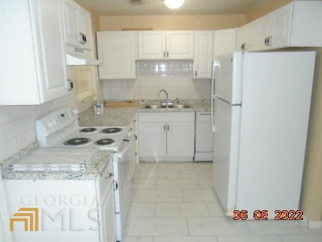 Foto del edificio - 210 Polar Rock Rd SW