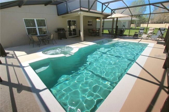 Foto del edificio - 957 Emerald Green Ct