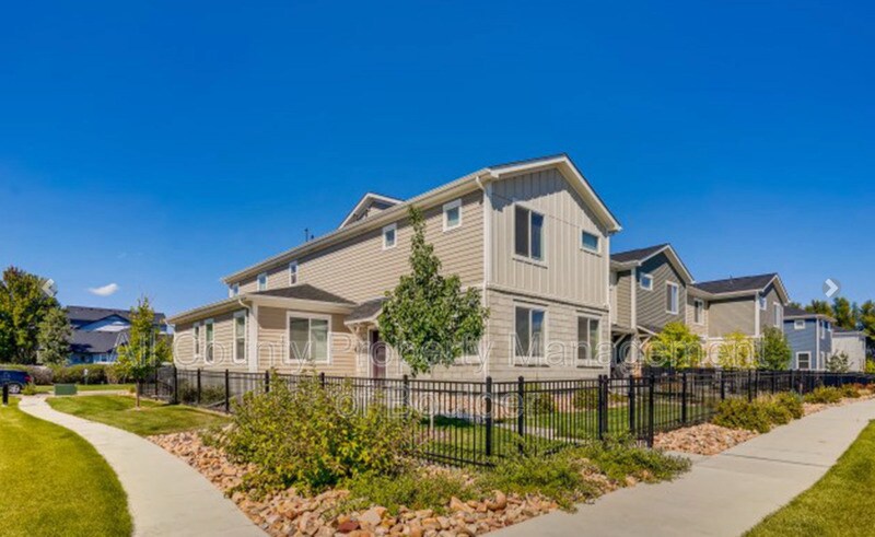 Primary Photo - 760 Stonebridge Dr