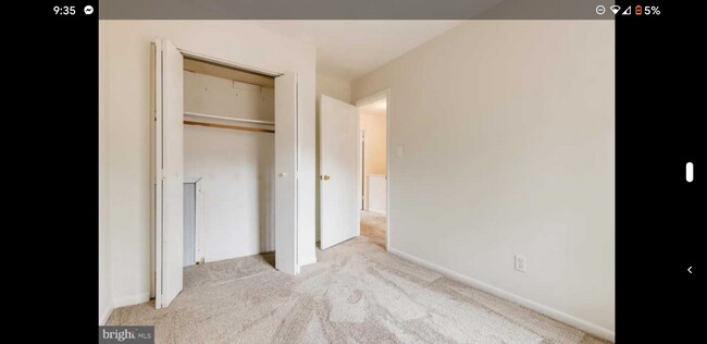 Building Photo - 9094 Lambskin Ln