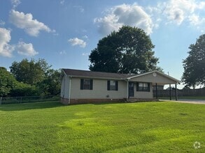 Building Photo - 463 Shurbutt Cir