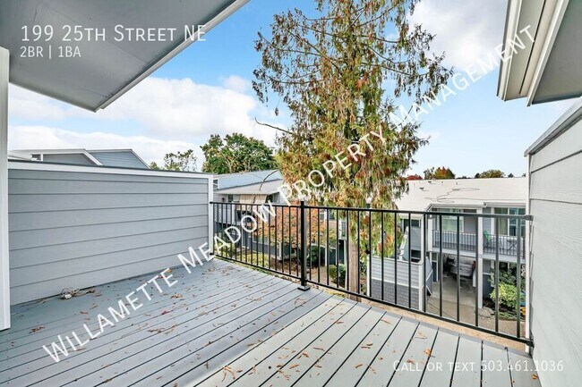 Building Photo - Spacious 2-Bedroom Apartment with Washer/D...