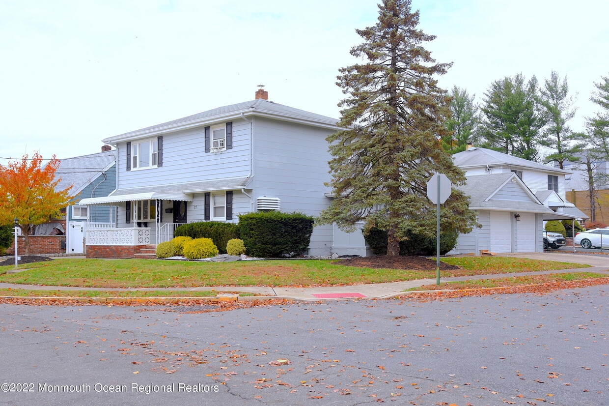 Primary Photo - 77 Trudy Dr