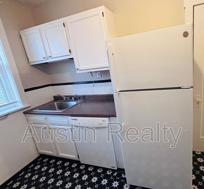 Foto del edificio - 1132 Ralph Terrace