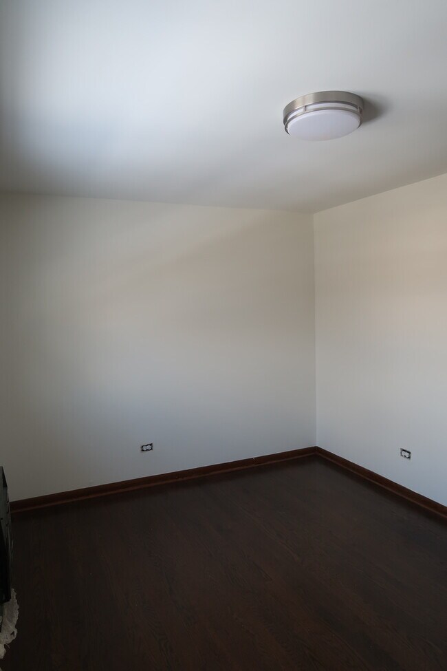 Foto del edificio - 9401 S Kenton Ave