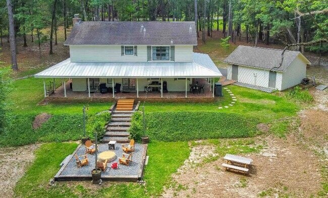 Building Photo - 2236 Ten Oaks Dr