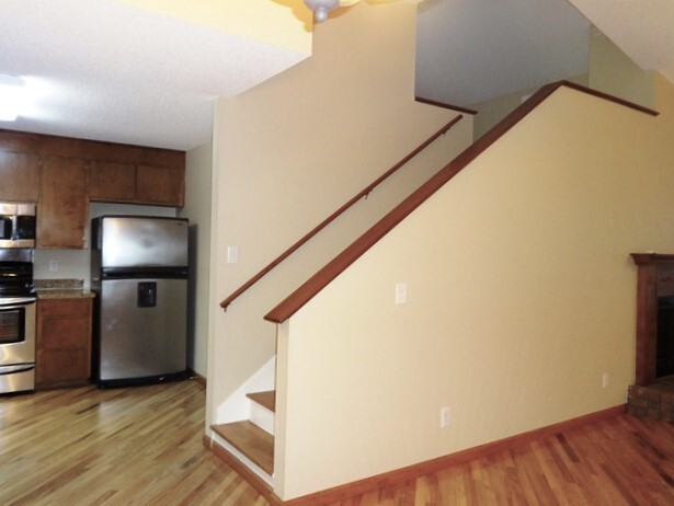 Building Photo - 2201 Sawmill Trace Ln