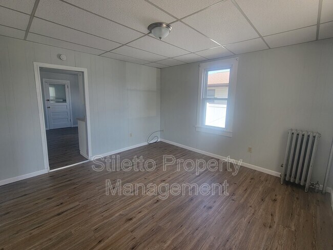 Foto del edificio - 371 Susquehanna Ave