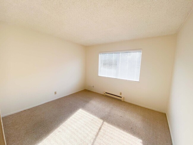 Bedroom #1 - 150 Saratoga Ave