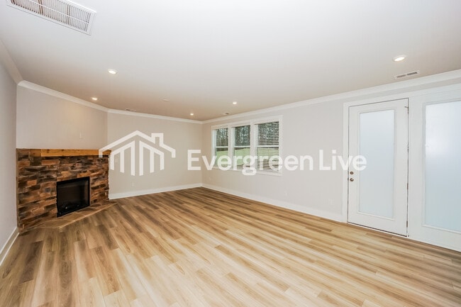 Building Photo - 116 Brooke Forest Court, Mooresville, NC 28115