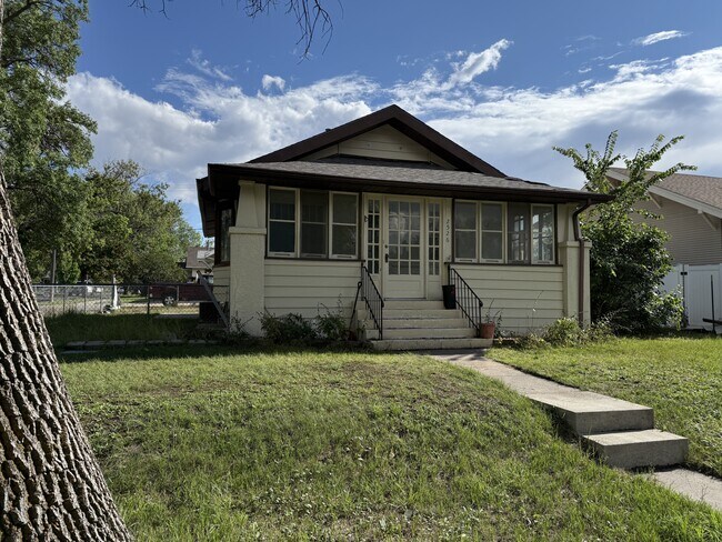 Foto del edificio - 2526 1st Ave N