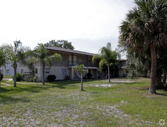 121 Bryan Ave Titusville Fl 32796 Apartments Titusville Fl