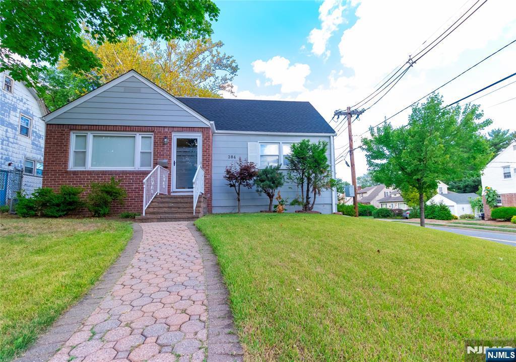 Foto principal - 284 Continental Ave