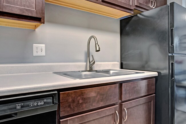 Lake Castleton Apartment Homes Apartments Indianapolis In Building Photo Lake Castleton Apartment Homes