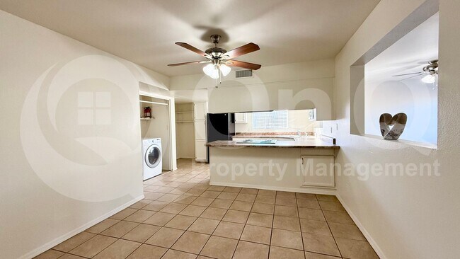 Building Photo - 6212 W Tierra Buena Ln