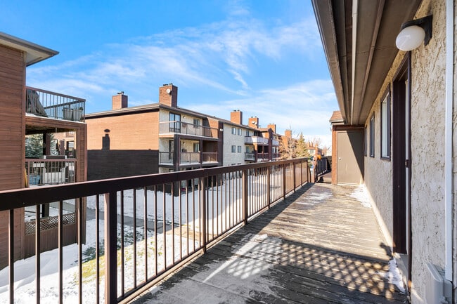 Building Photo - 39 Rodenbush Dr