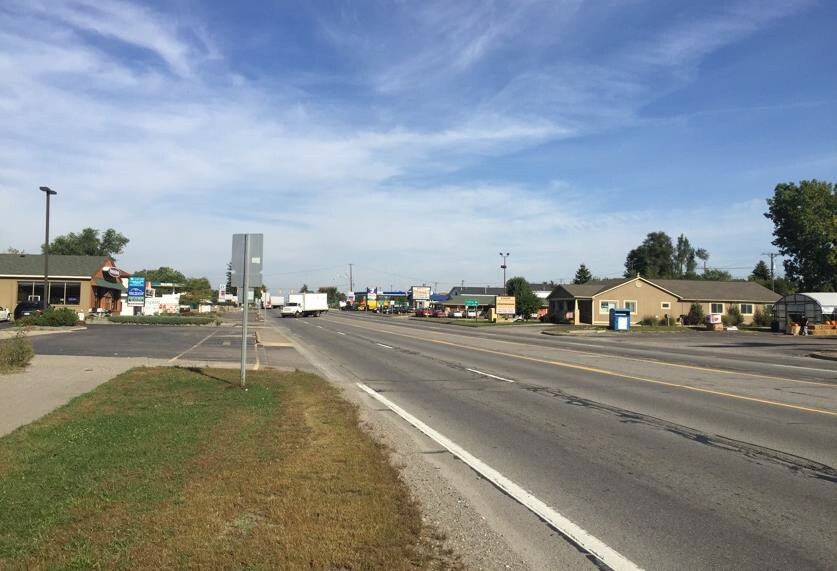 Foto del edificio - 1190 S Lapeer Rd