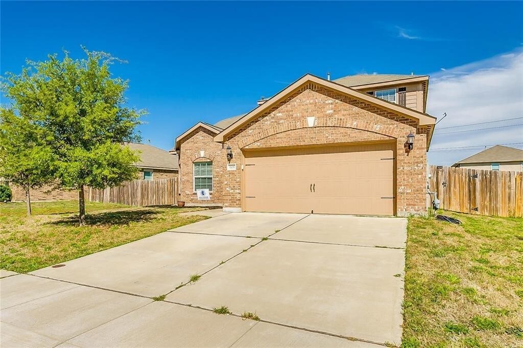 1108 Tacks Ln, Crowley, TX 76036 House for Rent in Crowley, TX