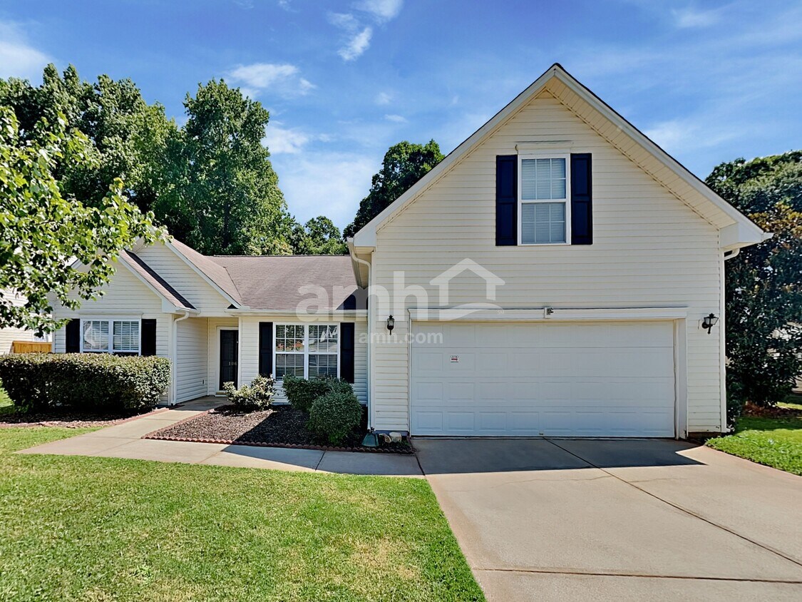 106 Manhassett Court House Rental in Greenville, SC