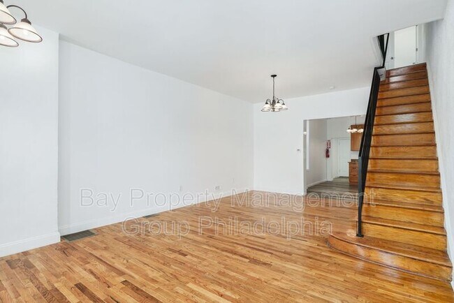 Building Photo - 2545 N 6th St