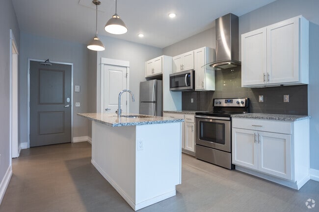 1BR, 1BA - 591SF - Kitchen - Heritage Place Apartments