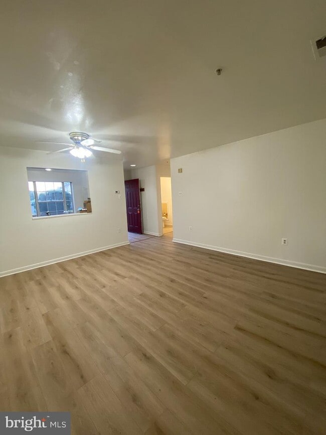 Building Photo - 8815 Rusland Ct