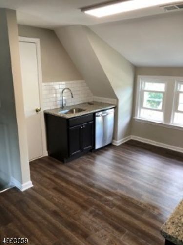 Foto del edificio - 38 Morris Ave