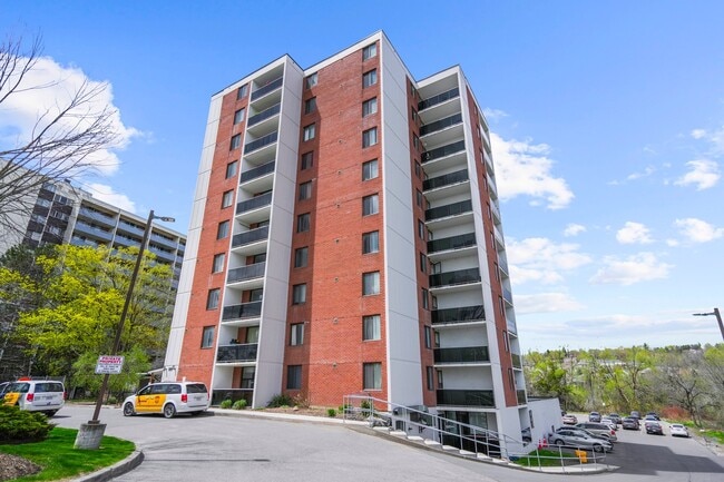 Photo du bâtiment - Delta Apartments